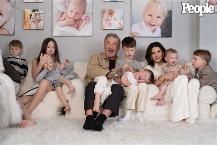 
Alec Baldwin And Hilaria Baldwin Welcome Their Seventh Baby 