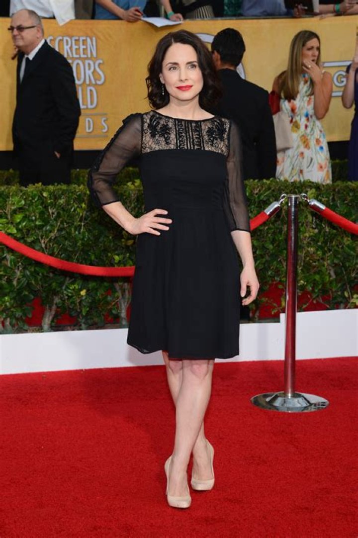 
Charlee Fraser Height, Weight, Net Worth, Age, Birthday, Wikipedia, Who, Nationality, Biography 