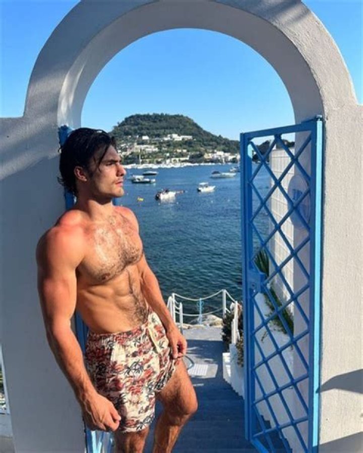 
Luisito Espinosa Height, Weight, Net Worth, Age, Birthday, Wikipedia, Who, Instagram, Biography 