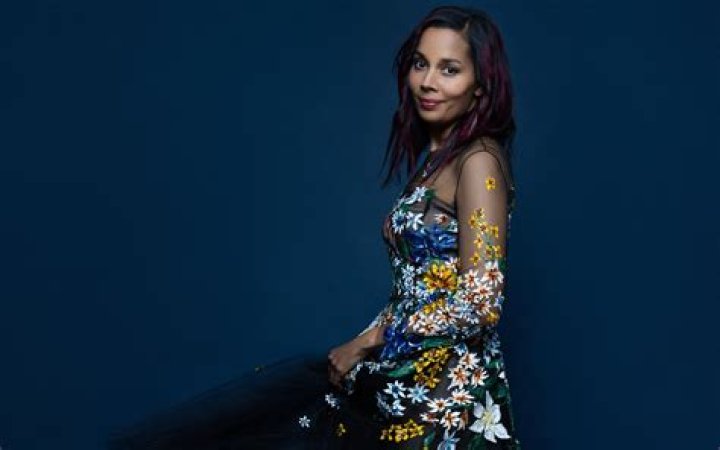 Rhiannon Giddens Height, Weight, Net Worth, Age, Birthday, Wikipedia, Who, Instagram, Biography