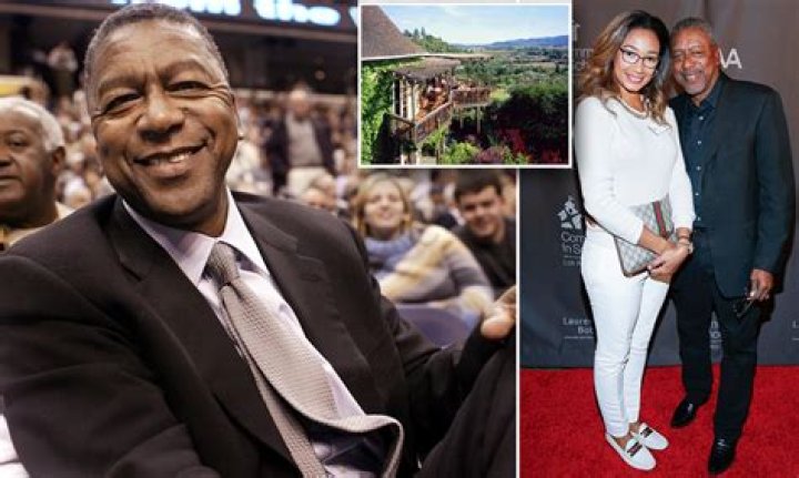 The Untold Truth We Know About The BET Founder Bob Johnson’s Wife, Lauren Wooden
