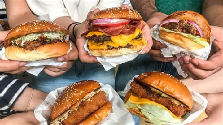 
Who Was Chef Kerby Craig From Ume Burger? Death Cause and Family Tribute 