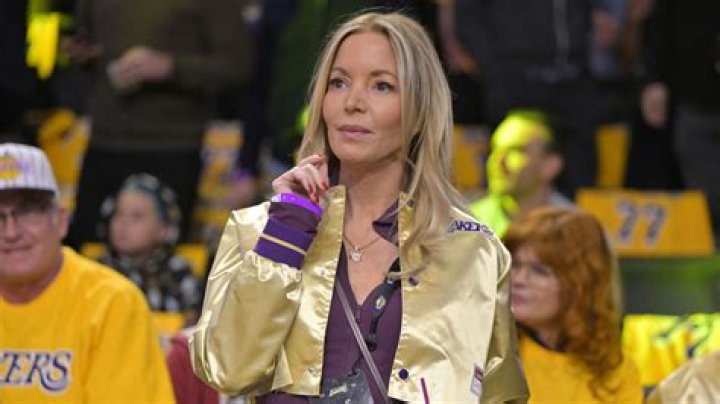 Who Was Lakers Owner Before Jerry Buss? Fans Of The Team Are Wondering Where His Family Are Now